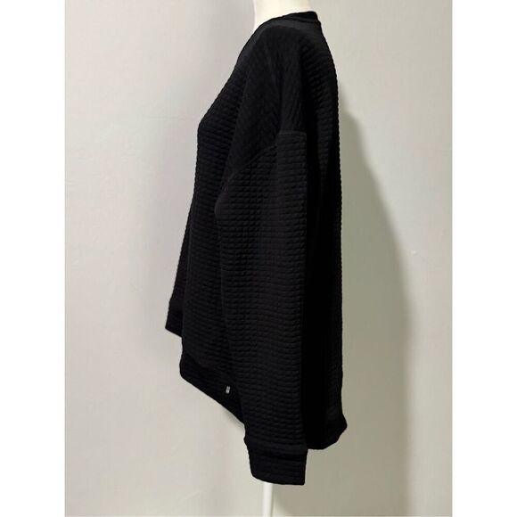 Nobull black textured pullover sweater L - Picture 4 of 6